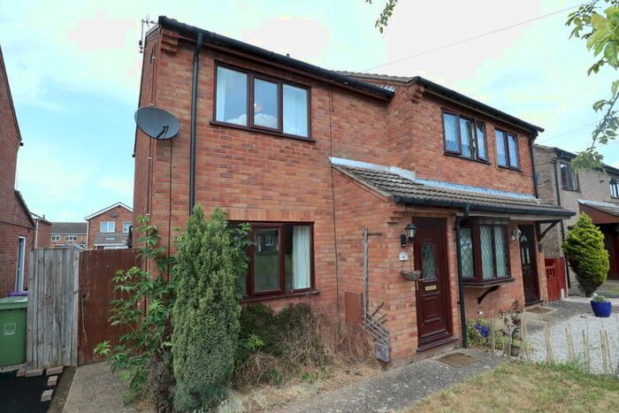 2 Bedroom Semi-Detached House To Rent In Rivehall Avenue, Welton, LN2