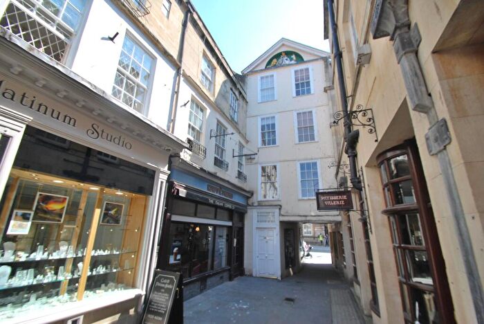 5 Bedroom Maisonette To Rent In High Street, Bath, BA1