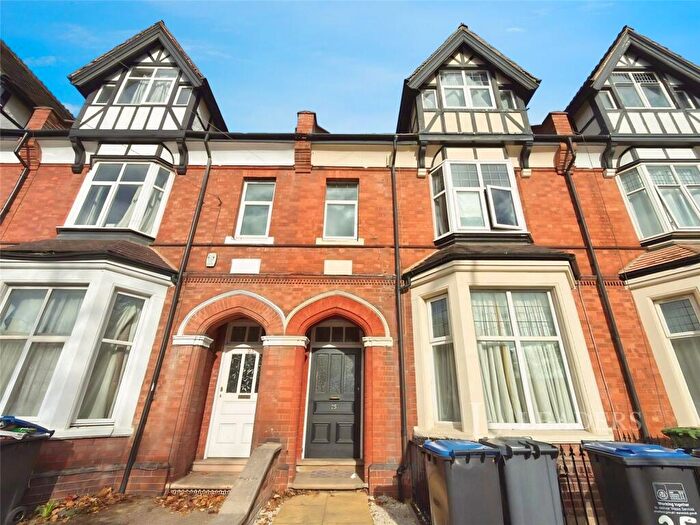 9 Bedroom House To Rent In Radford Road, Leamington Spa, CV31