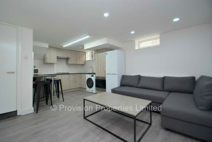 3 Bedroom Terraced House To Rent In Harold Mount, Hyde Park, Leeds, LS6