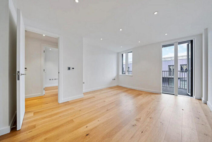 1 Bedroom Apartment For Sale In Esther Anne Place, London, N1