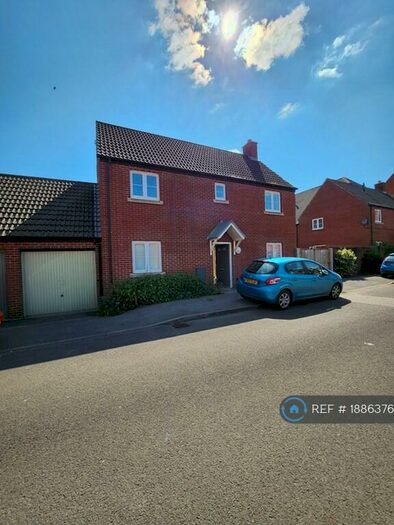 4 Bedroom Detached House To Rent In Brownings Lane, Dursley, GL11
