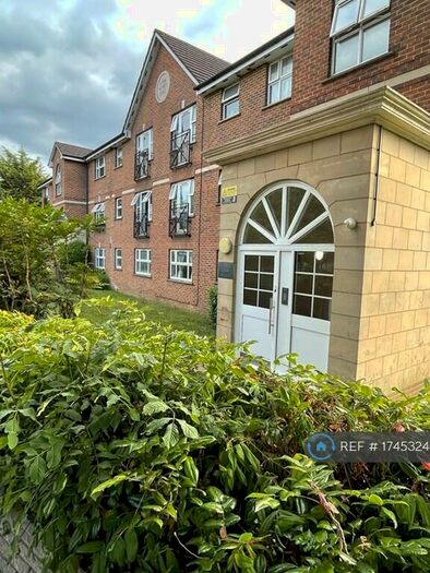1 Bedroom Flat To Rent In Mardale Court, London, NW7
