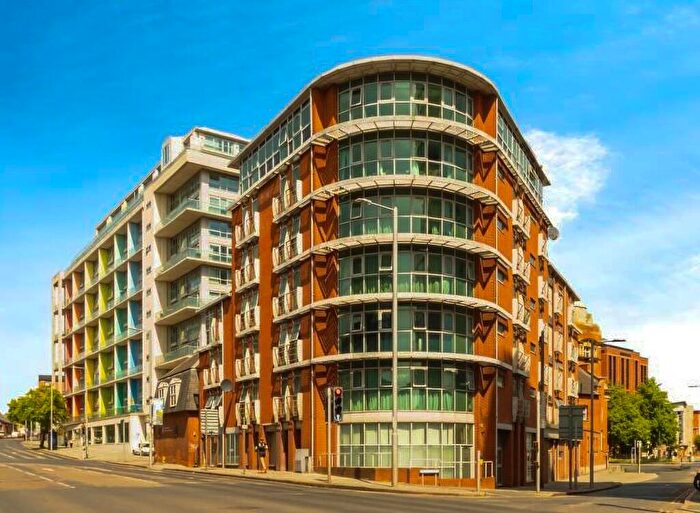 3 Bedroom Apartment For Sale In Beck Street, Nottingham, NG1