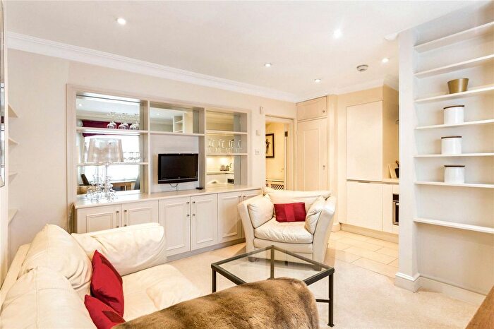 1 Bedroom Flat To Rent In Markham Square, Chelsea, SW3
