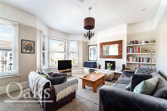2 Bedroom Flat To Rent In Pathfield Road, Streatham, SW16