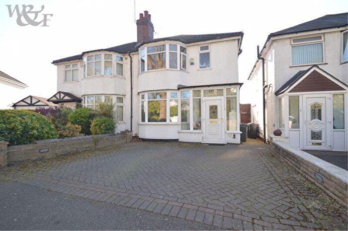 3 Bedroom Semi-Detached House For Sale In Hillyfields Road, Erdington, Birmingham, B23