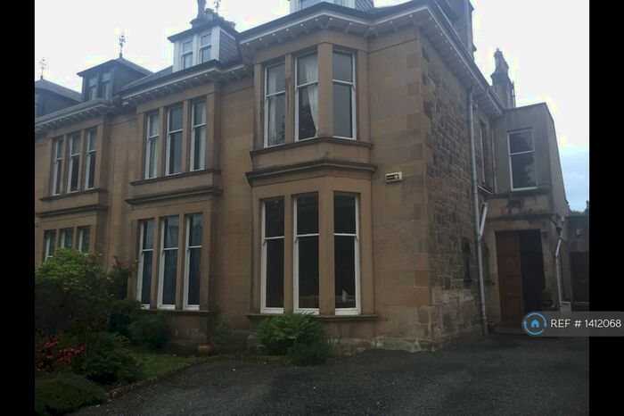 4 Bedroom Flat To Rent In Glasgow, Glasgow, G12