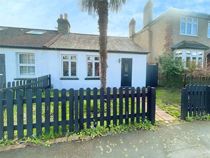 3 Bedroom Bungalow To Rent In Bond Street, Englefield Green, Egham, Surrey, TW20