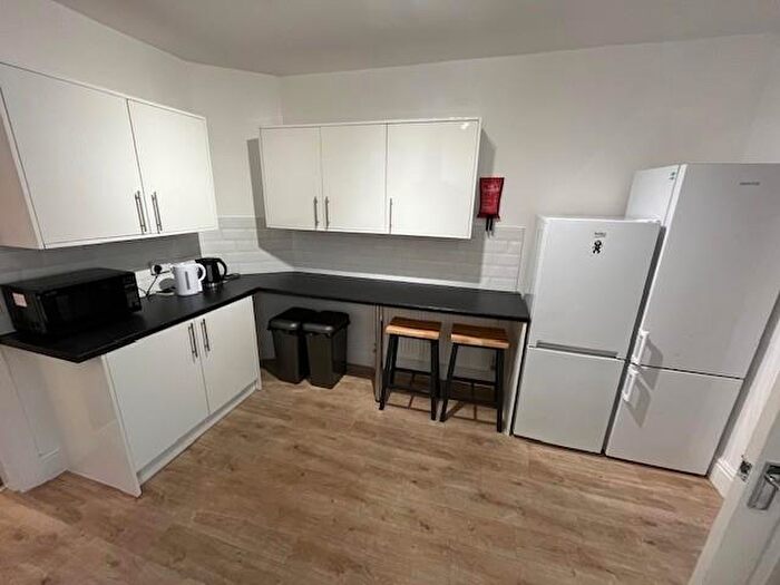 6 Bedroom House To Rent In Kingsley Road, Plymouth, PL4