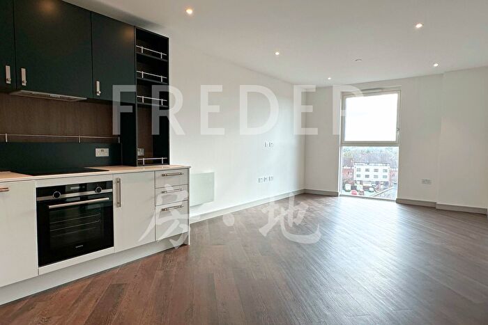 1 Bedroom Flat To Rent In Lavender House Eden Grove, Staines-Upon-Thames, TW18