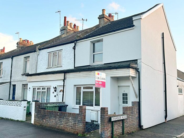 2 Bedroom End Terrace House For Sale In Little Common Road, Bexhill-On-Sea, TN39