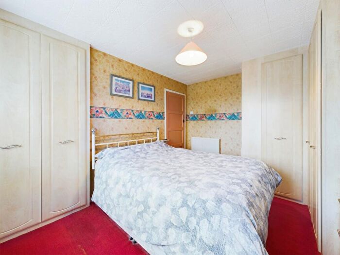 3 Bedroom Terraced House For Sale In Eastern Avenue South, Kingsthorpe, Northampton, NN2