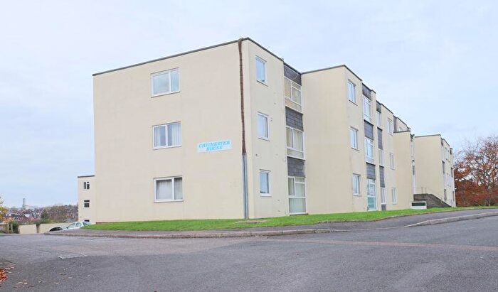 2 Bedroom Apartment To Rent In Chichester House, Exeter, EX2