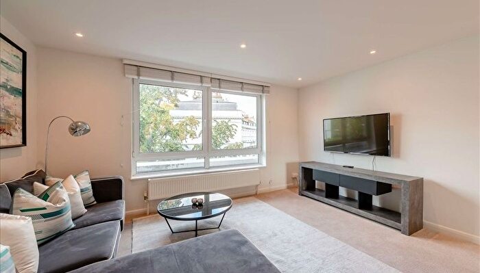 2 Bedroom Flat To Rent In Fulham Road, London, SW3