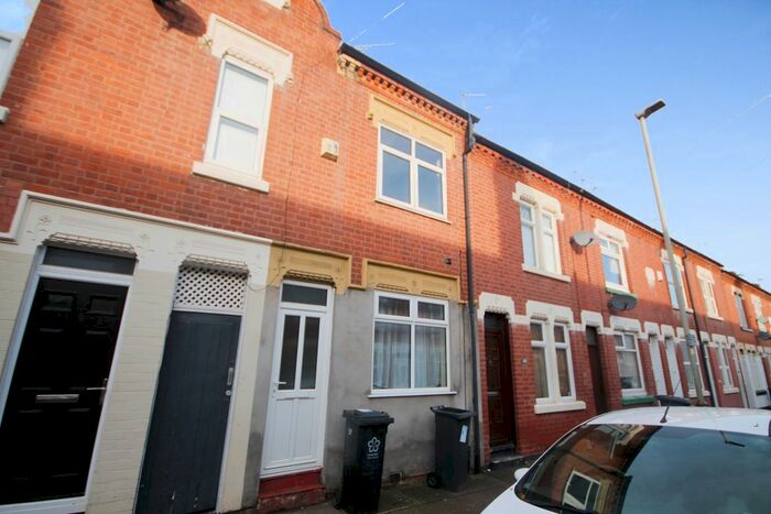 2 Bedroom Terraced House To Rent In Tyndale Street, Leicester, LE3