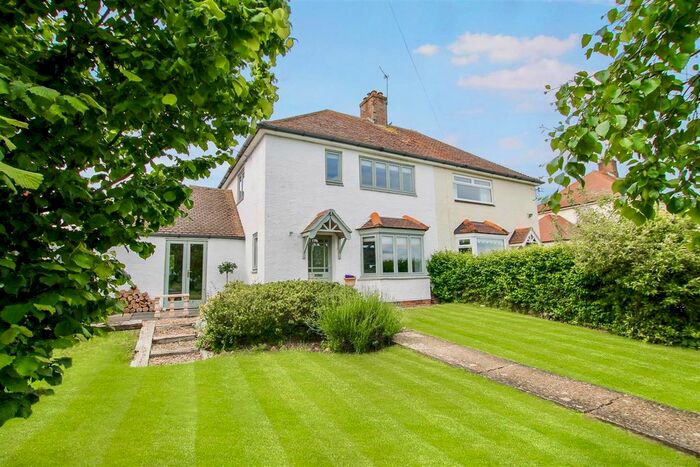 3 Bedroom Property For Sale In Main Street, Carlton Scroop, Grantham, NG32