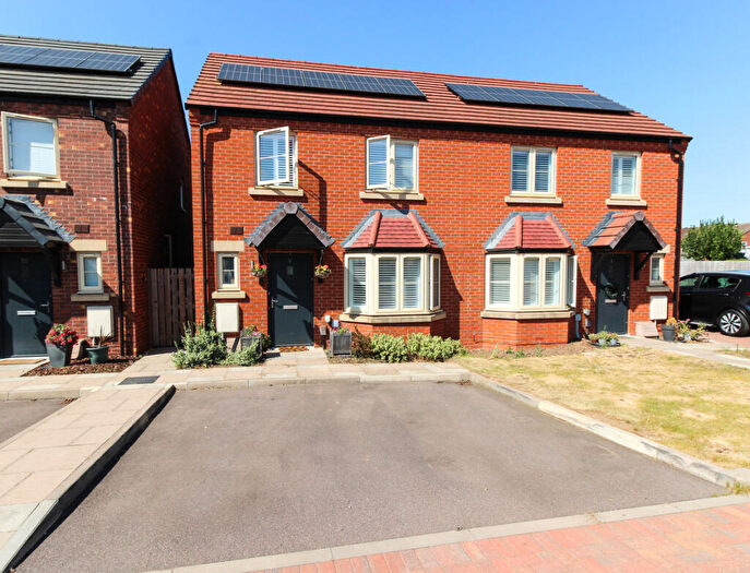 3 Bedroom Semi-Detached House For Sale In Foster Drive, Leamington Spa, CV31