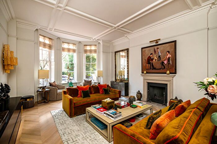 3 Bedroom Flat For Sale In Cadogan Square, Knightsbridge, London, United Kingdom, Knightsbridge, SW1X
