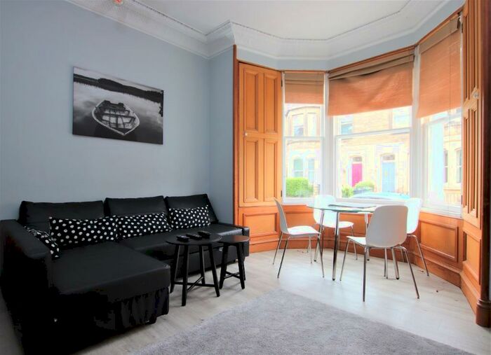 1 Bedroom Flat To Rent In Hazelbank Terrace, Shandon, Edinburgh, EH11