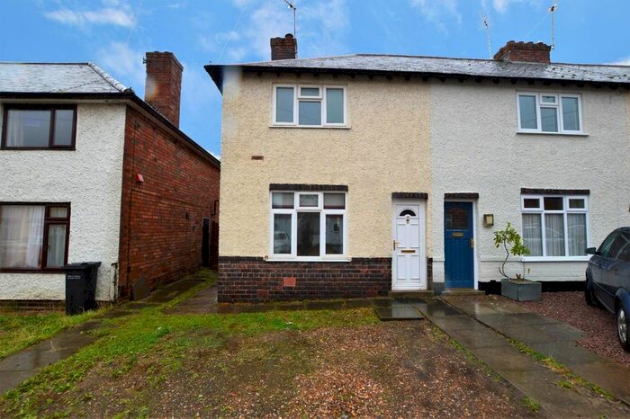 2 Bedroom Property To Rent In Cromford Avenue, Wigston, LE18
