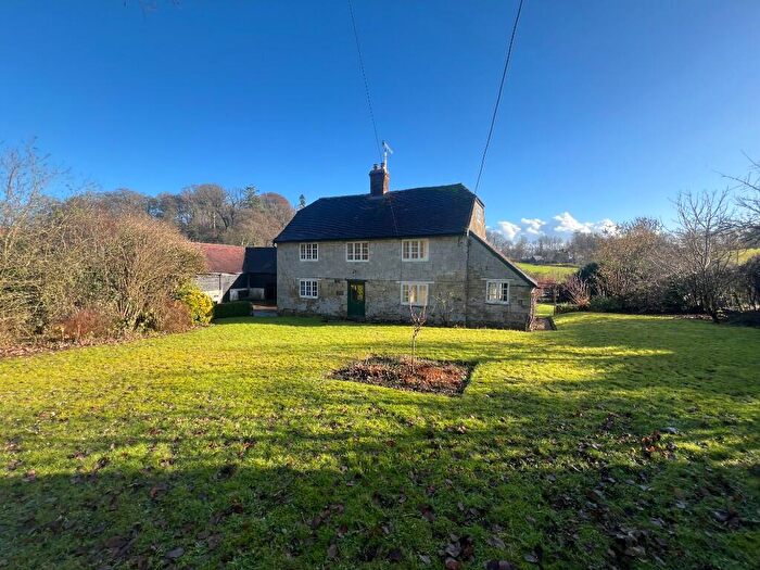 4 Bedroom Detached House To Rent In Jerrards Farmhouse, Fonthill Gifford, Tisbury, Salisbury, SP3