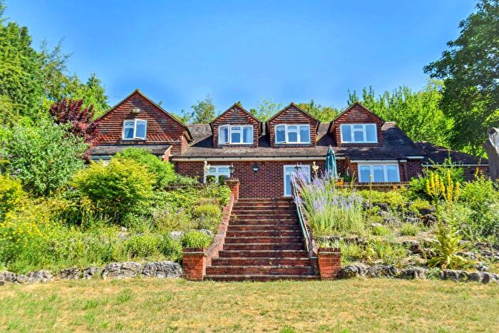 4 Bedroom Detached House For Sale In Crockenhill Lane, Eynsford, DA4