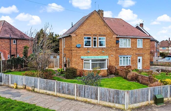 3 Bedroom Semi Detached House For Sale In Inham Road, Chilwell, Nottingham, NG9
