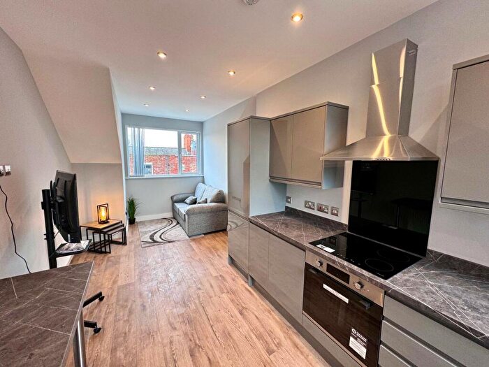 2 Bedroom Apartment To Rent In North Sherwood Street, City Centre, NG1