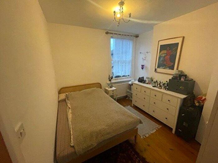 2 Bedroom Apartment To Rent In Higham Road, Tottenham, London, N17