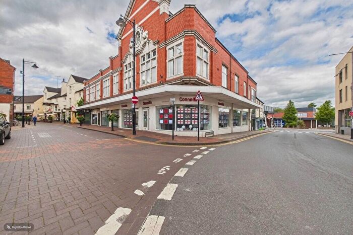 2 Bedroom Apartment For Sale In The Malt Mill, Malt Mill Lane, Stafford, ST16