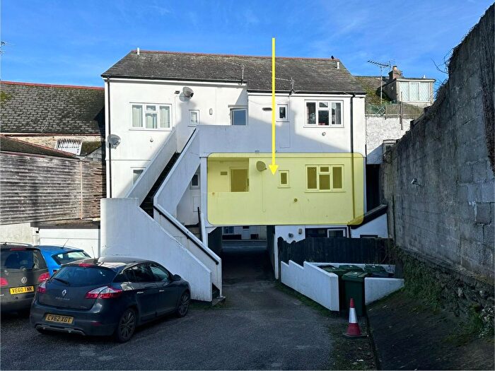 2 Bedroom Flat To Rent In Kenwyn Street, Truro, TR1