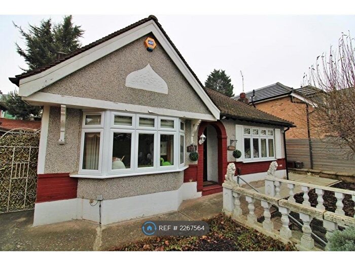 2 Bedroom Bungalow To Rent In Watling Street, Bexleyheath, DA6