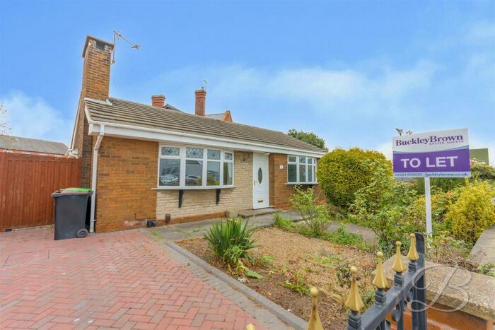 2 Bedroom Detached Bungalow To Rent In Mansfield Road, Sutton-In-Ashfield, NG17