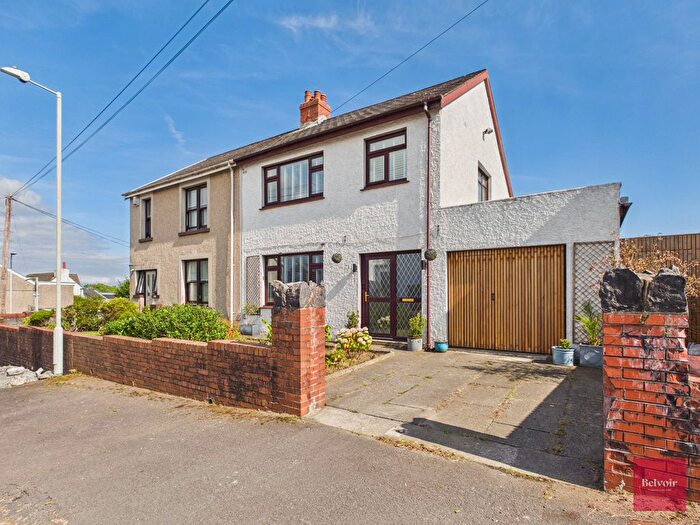 3 Bedroom Semi-Detached House To Rent In Summerland Lane, Newton, Swansea, SA3