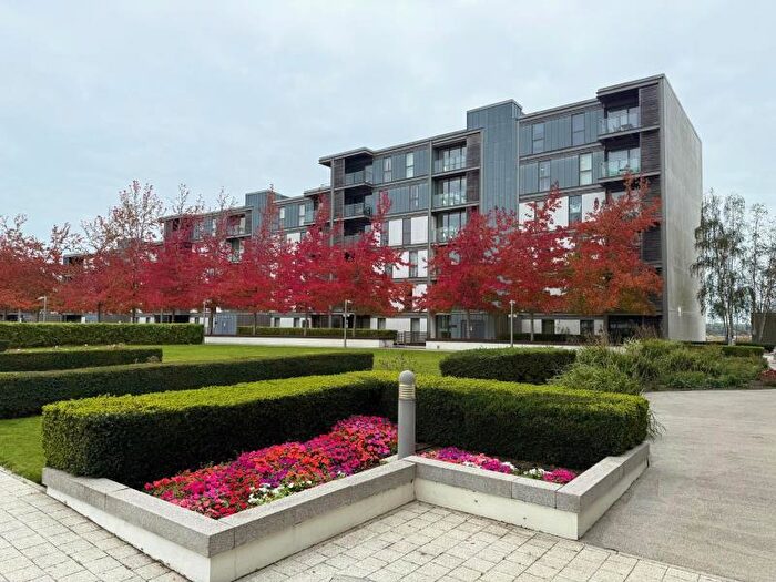 1 Bedroom Apartment To Rent In Jasper House, Vizion, MK9