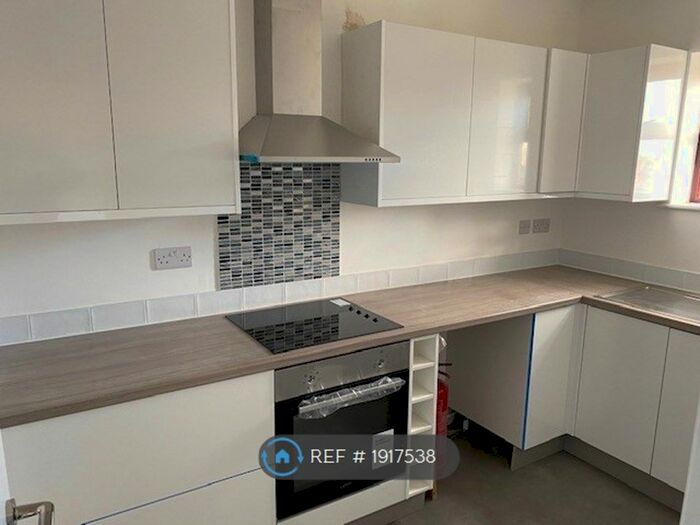 2 Bedroom Flat To Rent In Oaktree Apartments, Derby, DE21