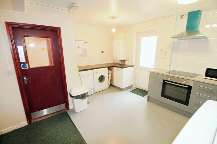 4 Bedroom Flat To Rent In North Sherwood Street, Nottingham, NG1