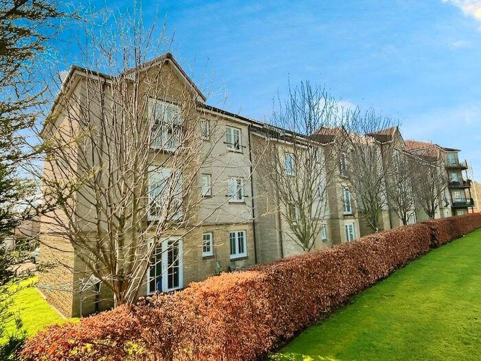 2 Bedroom Apartment For Sale In Balfour Gardens, Glenrothes, KY6
