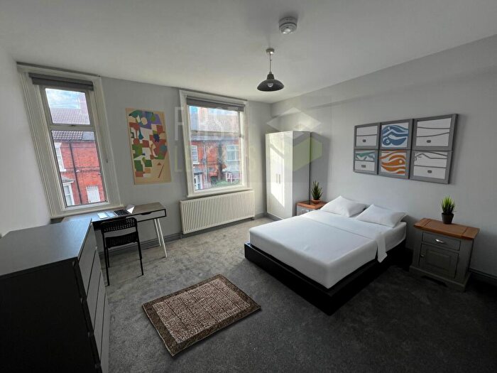 4 Bedroom Terraced House To Rent In Dulverton Road, West End, LE3