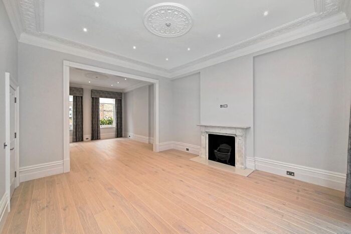 6 Bedroom Property To Rent In Phillimore Gardens, Kensington, London, United Kingdom, W8