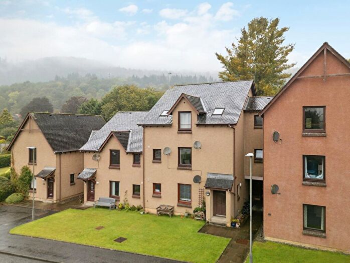 2 Bedroom Flat For Sale In Craigard Road, Callander, FK17