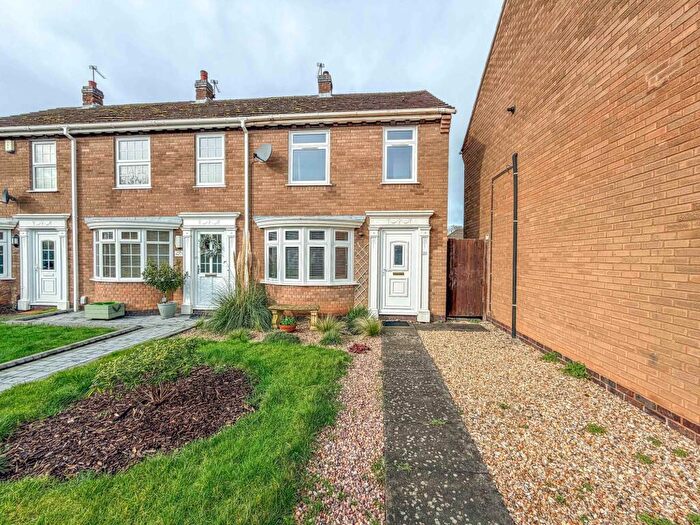 2 Bedroom End Of Terrace House For Sale In Woodcote Avenue, Nuneaton, CV11