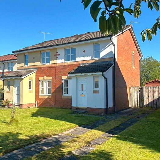 3 Bedroom Semi-Detached House For Sale In Glaive Avenue, Stirling, FK7