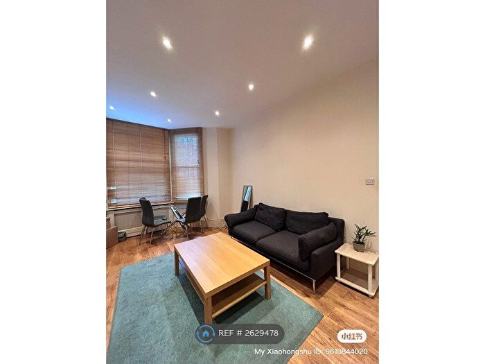 2 Bedroom Flat To Rent In Earls Court Road, London, W8