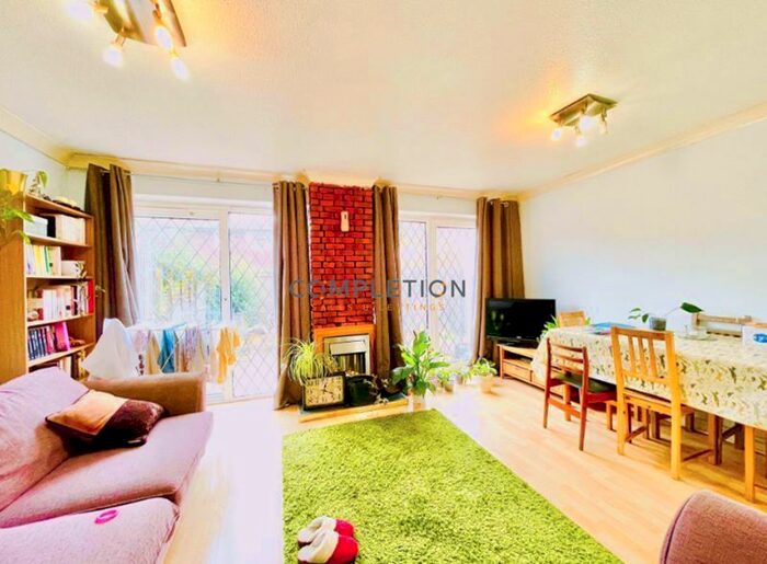 3 Bedroom Property To Rent In Alexandra Road, London, E17