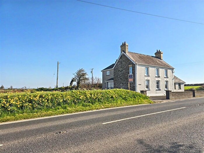 6 Bedroom Detached House For Sale In Blaenporth, Cardigan, SA43