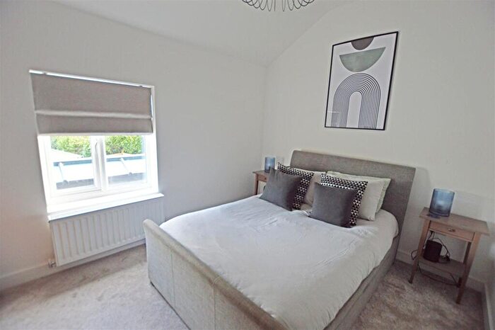4 Bedroom Detached House For Sale In Broadgate, Whaplode Drove, PE12
