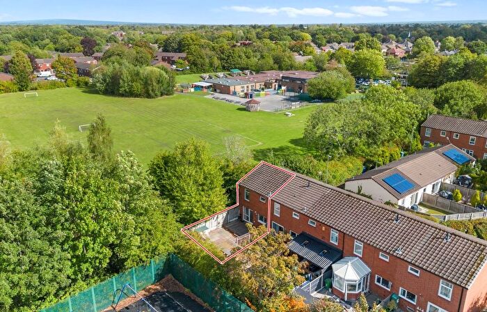 3 Bedroom End Of Terrace House For Sale In Brentnall Close, Great Sankey, WA5