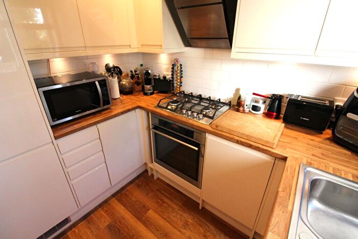 2 Bedroom Terraced House For Sale In Albion Street, Chipping Norton, OX7